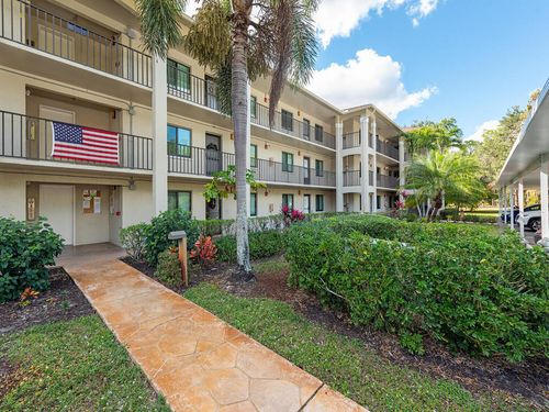 c-307-5776 Deauville Cir, Naples, FL, 34112-3228 | Card Image