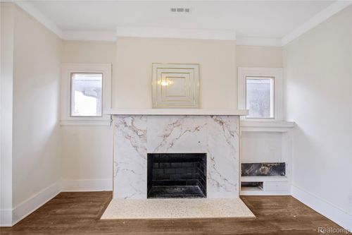 upper-1484 Virginia Park, Detroit, MI, 48206 | Card Image