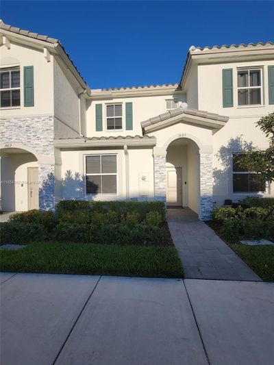 1483 - 1483 Se 26th Ter, Townhouse with 3 bedrooms, 3 bathrooms and null parking in Homestead FL | Image 1