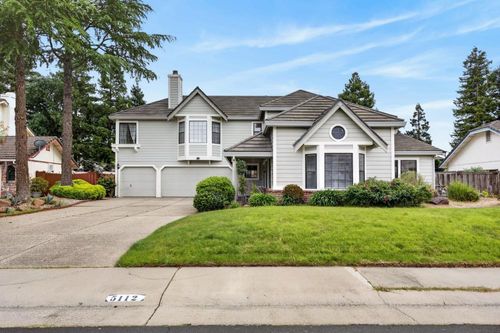 5112 Laguna Woods Dr, Elk Grove, CA, 95758 | Card Image