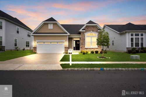 43 Bernini Way, Monmouth Junction, NJ, 08852-3352 | Card Image