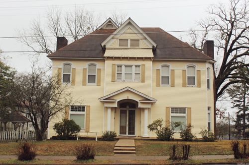 663 Prospect Ave, Hot Springs, AR, 71901-3929 | Card Image