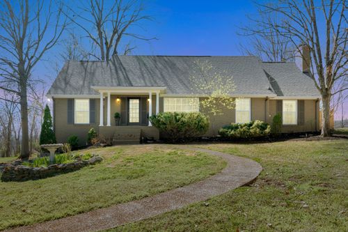 409 Cunniff Pkwy, Goodlettsville, TN, 37072-3018 | Card Image