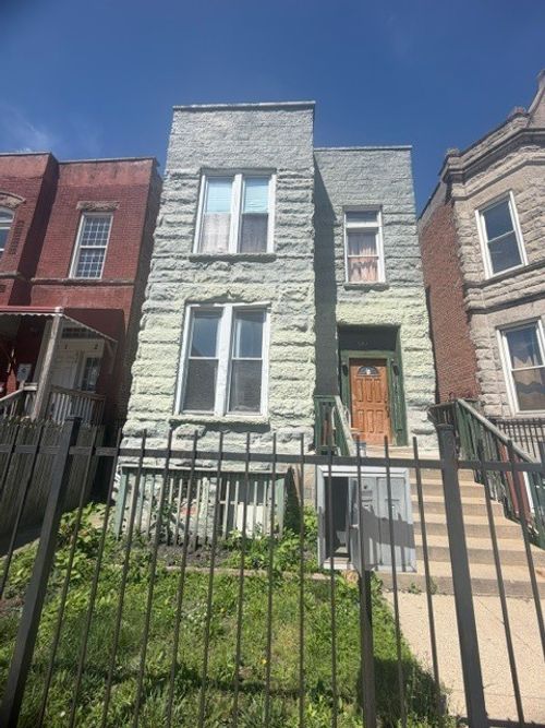 1132 S Sacramento Blvd, Chicago, IL, 60612-3932 | Card Image