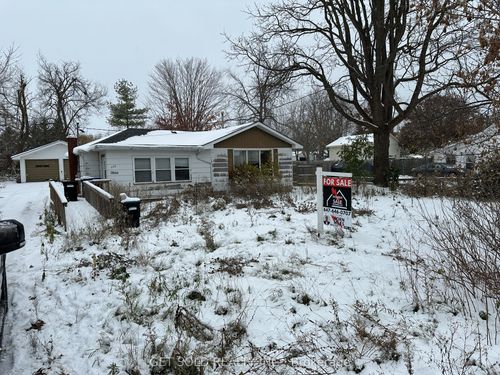 7866 Yonge St, Innisfil, ON, L9S1L4 | Card Image