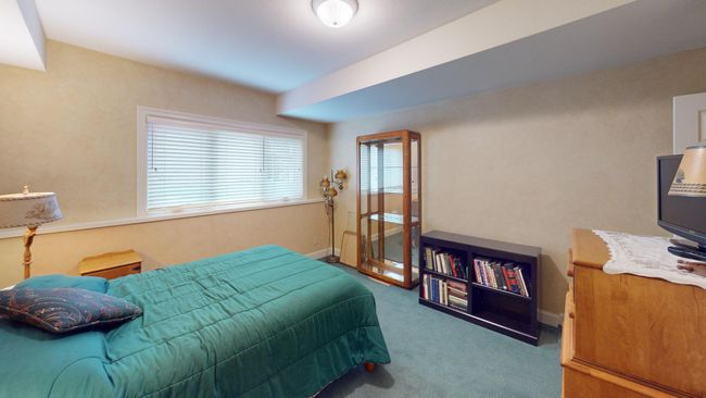LL Bedroom 2 | Image 29