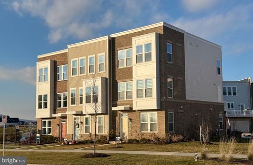 14305 Dowitcher Way, BOYDS, MD, 20841-0049 | Card Image