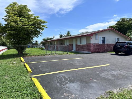 apt-1-3-5650 Sw 26th St, West Park, FL, 33023-4167 | Card Image