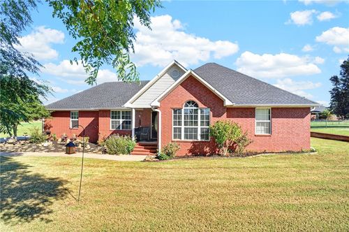 10060 Susan St, Danville, AR, 72833-6786 | Card Image