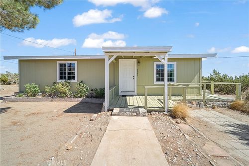 2832 Nielson Rd, Pinon Hills, CA, 92372 | Card Image