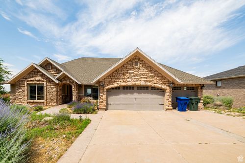 4157 Beus Dr, Ogden, UT, 84403-3209 | Card Image