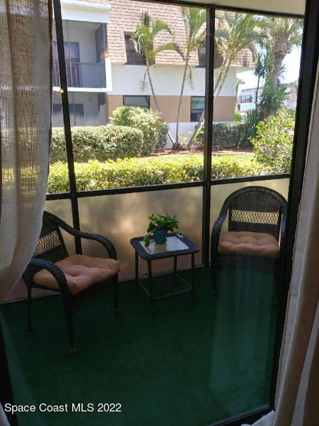 20104 2700 N Highway A1a, Sold in Indialantic Zoocasa