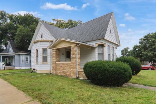 703 S Morris Ave, Bloomington, IL, 61701-4840 | Card Image