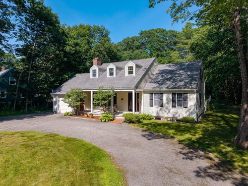 16 River Bend Dr, Kennebunk, ME, 04043-7260 | Card Image