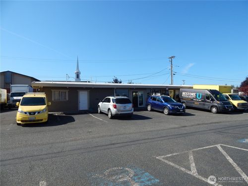 765 W Washington St, Sequim, WA, 98382-3289 | Card Image