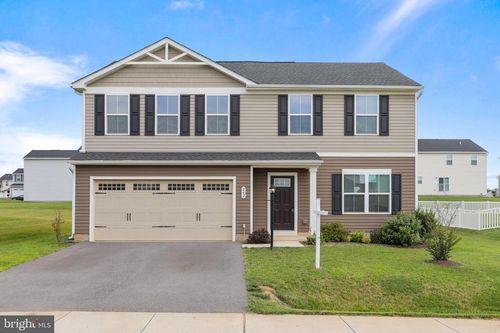 242 Otero Ln, HEDGESVILLE, WV, 25427-6095 | Card Image