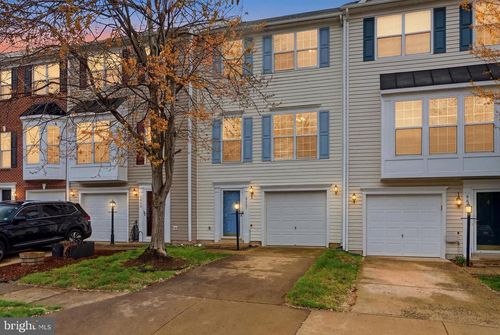 8607 Ellesmere Way, BRISTOW, VA, 20136-2076 | Card Image