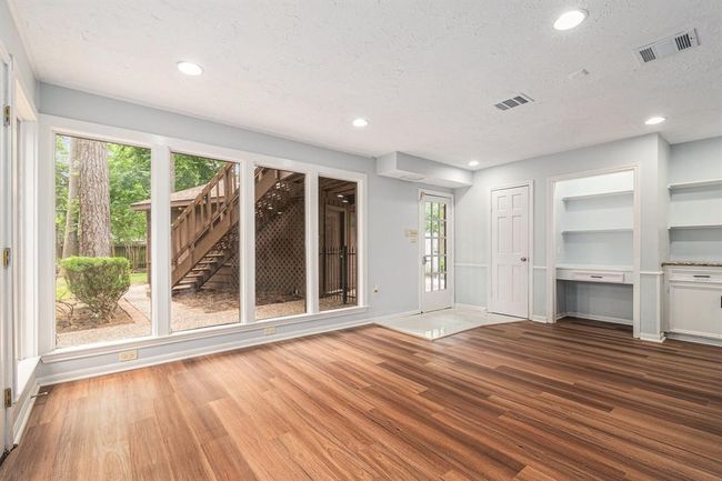 6307 Bayonne Dr, House other with 6 bedrooms, 5 bathrooms and 7 parking in Spring TX | Image 10