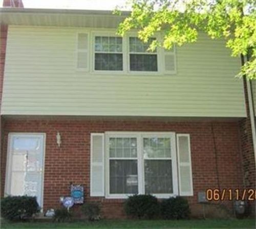 3106 Kirklevington Dr, Lexington, KY, 40517-2485 | Card Image