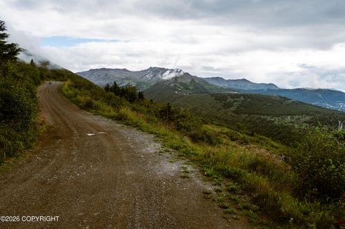 000 Sunshine Loop, Anchorage, AK, 99516 | Card Image
