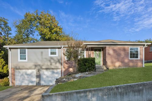 501 Odie Dr, White Settlement, TX, 76108-2447 | Card Image