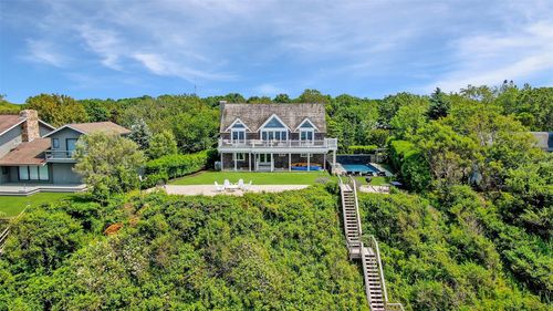 2700 Sound Dr, Greenport, NY, 11944-2049 | Card Image