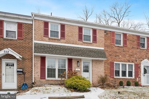 560 Newbury Ct, SELLERSVILLE, PA, 18960-2131 | Card Image