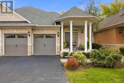 4151 Stonebridge Crescent, Burlington (Rose), ON, L7M4N2 | Card Image