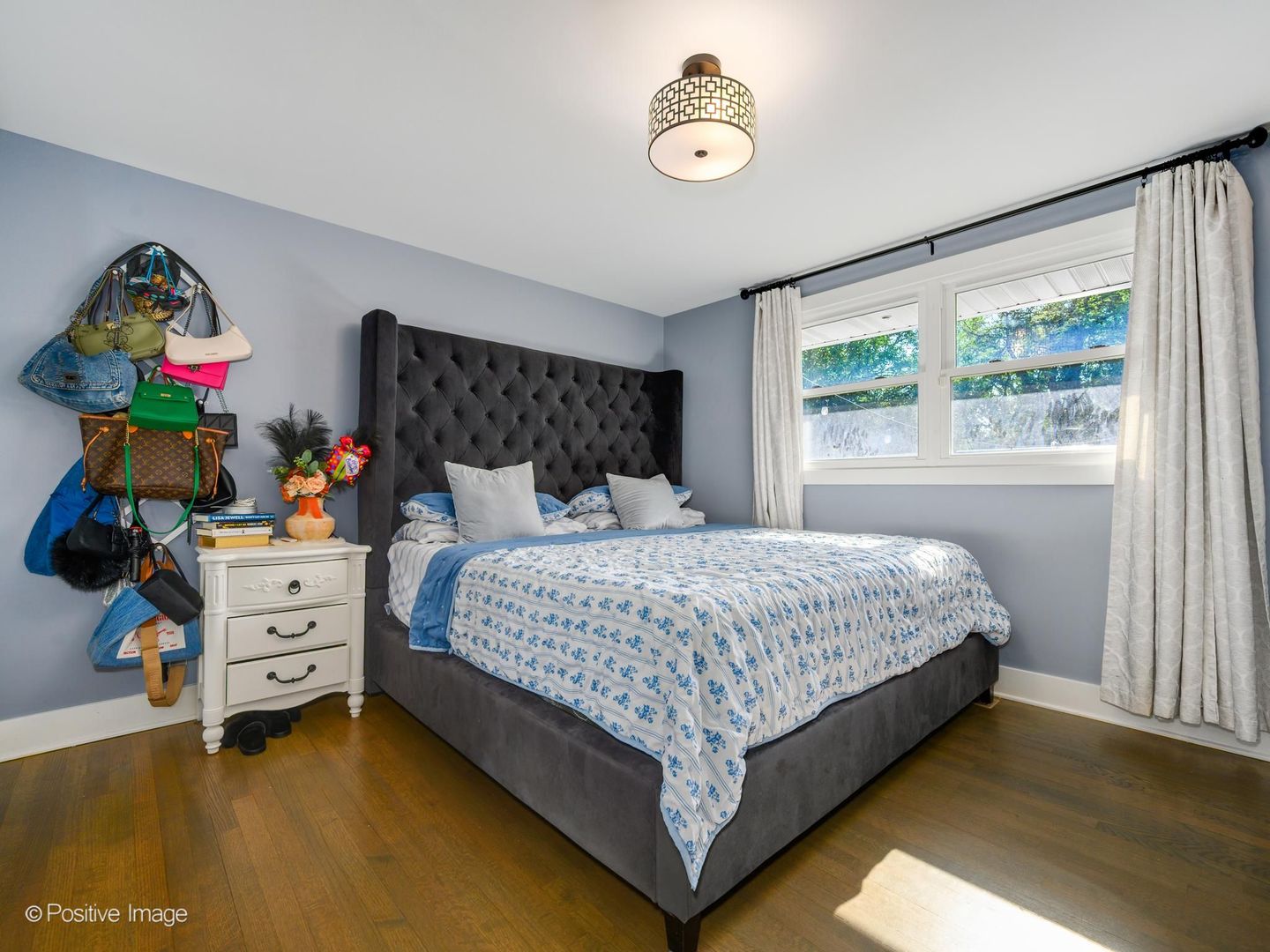 Residential in Country Club Hills 4