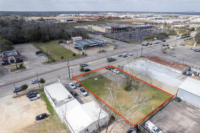 2107 N Main St, Home with 0 bedrooms, 0 bathrooms and null parking in Pearland TX | Image 7