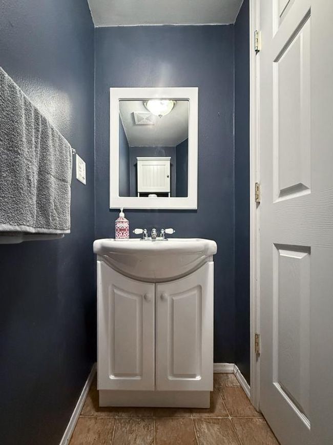 901 N 4 Th St, House other with 4 bedrooms, 3 bathrooms and null parking in Marshall MN | Image 27