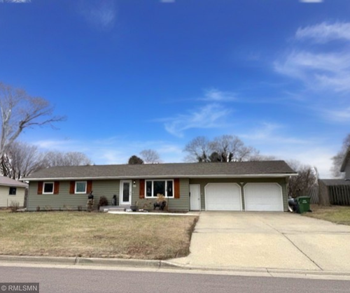 409 Arkansas Ave, Adrian, MN, 56110-1019 | Card Image