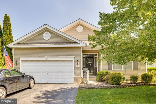 49 Chamber Ln, Columbus, NJ, 08022-2373 | Card Image