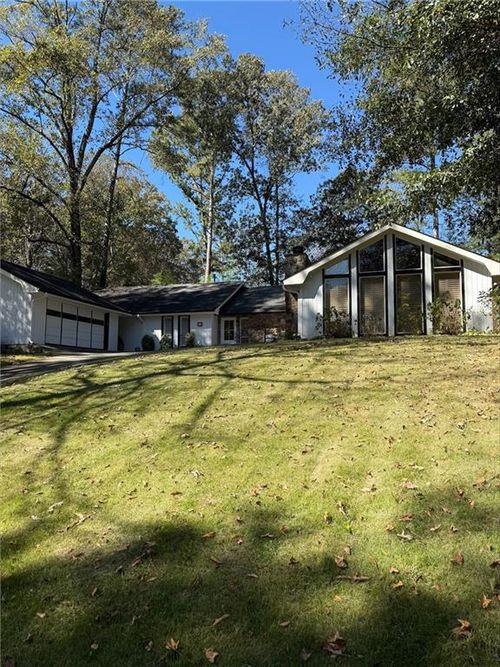 392 Greenfield Ct, Marietta, GA, 30068-3209 | Card Image