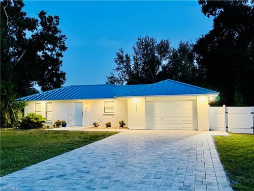 9806 Delaware St, Bonita Springs, FL, 34135-4656 | Card Image