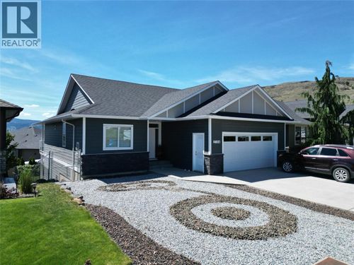 2104 Doubletree Crescent, Kamloops, BC, V2B0E9 | Card Image