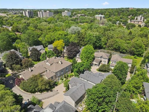 11-25 Manor Park Cres, Guelph, ON, N1G1A2 | Card Image