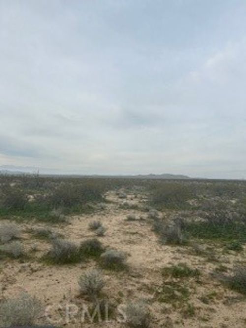 0 0, Adelanto, CA, 92301 | Card Image