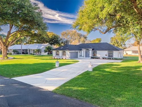 10711 Lake Hill Dr, CLERMONT, FL, 34711-8482 | Card Image