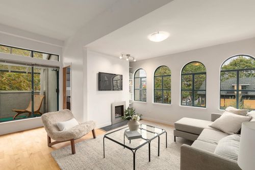 301-700 E Pender St, Vancouver, BC, V6A1V7 | Card Image