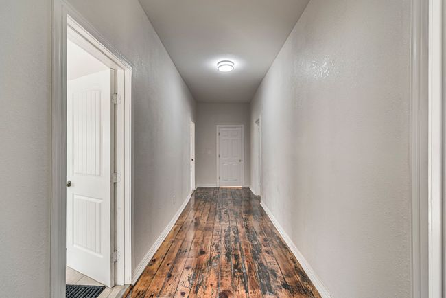 323 W University Ave, House other with 3 bedrooms, 2 bathrooms and null parking in Waxahachie TX | Image 30