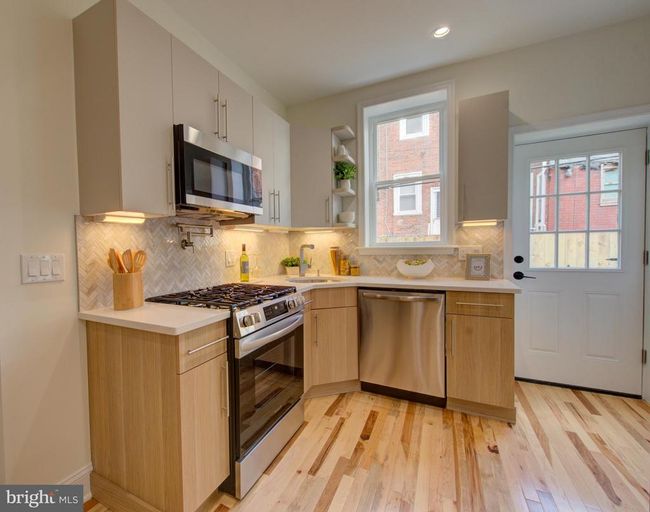 921 S Conestoga St, Townhouse with 3 bedrooms, 2 bathrooms and null parking in PHILADELPHIA PA | Image 8