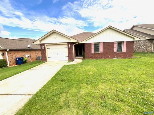 113 Fields Pond Dr, Madison, AL, 35756-8292 | Card Image