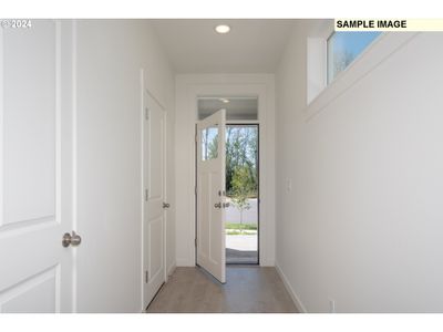 6842 N Madison Cir, House other with 3 bedrooms, 2 bathrooms and 2 parking in Ridgefield WA | Image 2