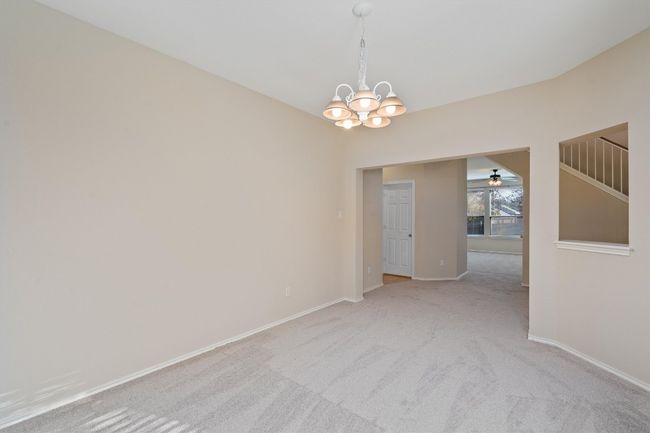 Formal dining area | Image 5