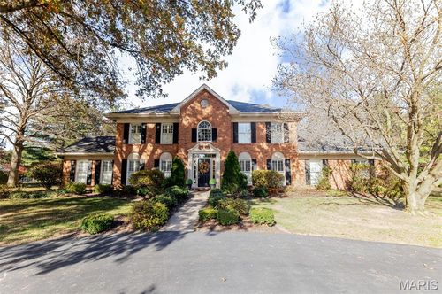 15 Sandpiper Dr, Belleville, IL, 62221-7824 | Card Image