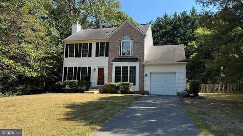 2002 Meadow Dr, FREDERICKSBURG, VA, 22405-2788 | Card Image