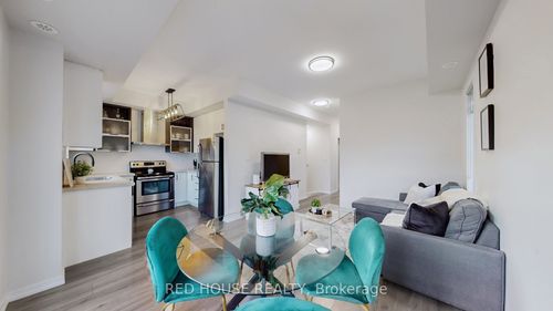 e08-26 Bruce St, Woodbridge, ON, L4L0H4 | Card Image