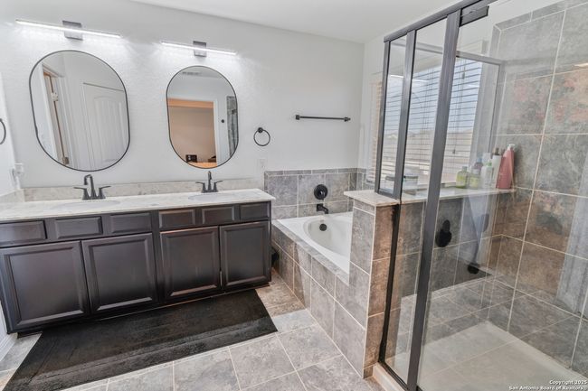 2507 Gato Del Sol, House other with 3 bedrooms, 3 bathrooms and null parking in San Antonio TX | Image 11