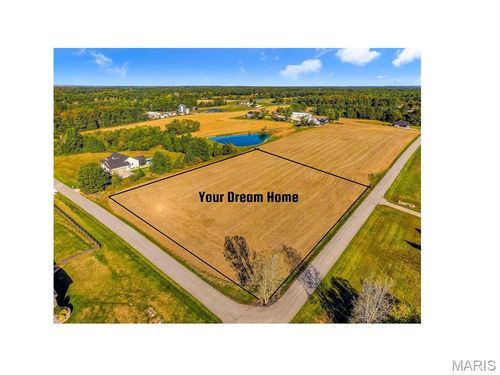 141 Michaelangelo Dr, Moscow Mills, MO, 63362-2912 | Card Image